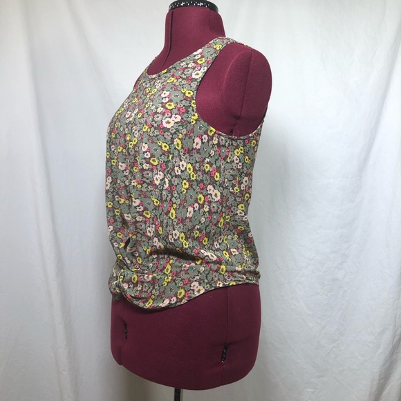 Petticoat Alley Floral Tank Size S - Picture 4 of 8